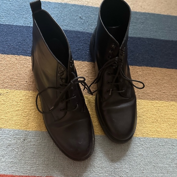 Saint Laurent black lace up booties. Size 40. Worn twice. Added rubber soles. - Picture 4 of 14